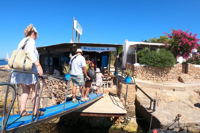 3-Hour Northwest Coast Excursion: Aquarium and Islas Margaritas - Aquarium Cap Blanc: a cave with living seawater