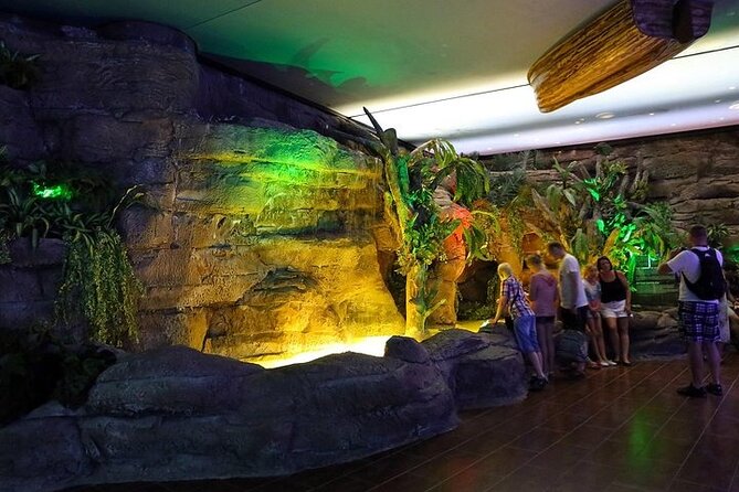 Antalya Aquarium and Face to Face Wax Museum Ticket - The transport question deserves attention