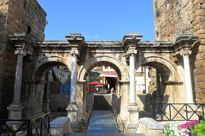 Antalya City Tour from Side & More: (opt. Boat Trip or Aquarium) - Choose the aquarium for an indoor family stop