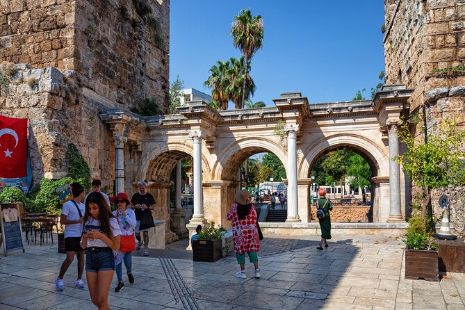 Antalya Half-Day Private City Tour with Aquarium Visit - The gold centre: useful context or a shopping detour?