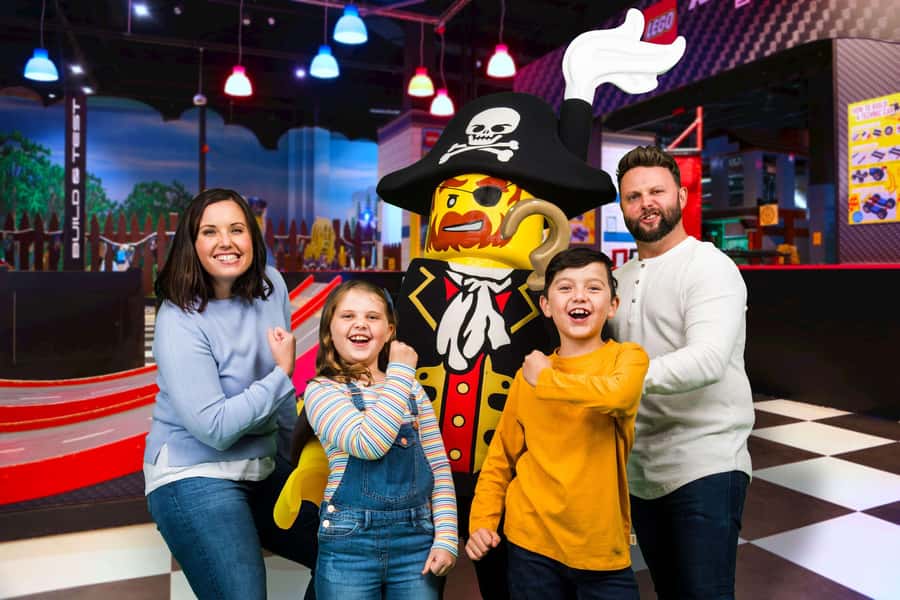 Auburn Hills: Legoland and Sea Life Aquarium Combo Ticket - Two Auburn Hills attractions in one indoor visit