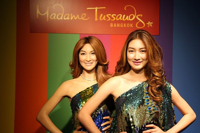 Bangkok SEA LIFE & Madame Tussauds Combo with Hotel Transfers - The 4D Movie and Included Food