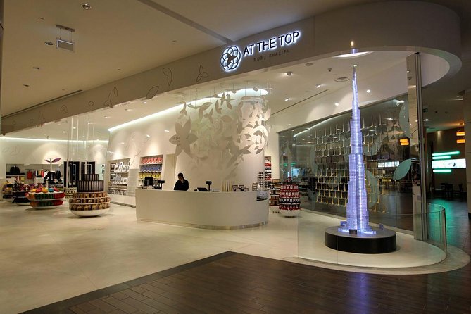 Burj Khalifa At the Top & Dubai Aquarium Combo Entrance Tickets - Getting there and handling the voucher