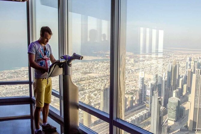Burj Khalifa At The Top & Underwater Zoo Aquarium with Transfer - Does the $178.58 price make sense?