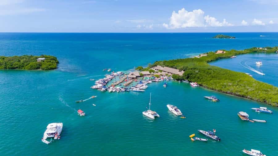 CARTAGENA: 4 islands by sport boat +oceanarium tickets - Getting to the boat from Cartagena