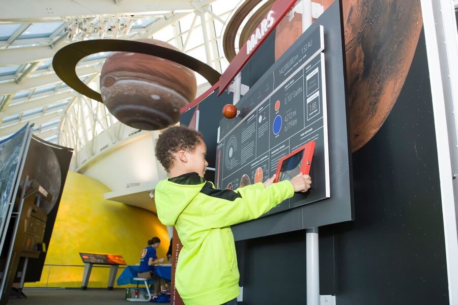 Chicago: 1-5 Day Attraction Pass with Shedd Aquarium - 360 Chicago at 875 North Michigan Avenue