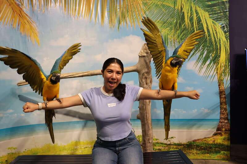 Guadalajara: ticket to Michin Aquarium - Feed animals and walk through the aviary