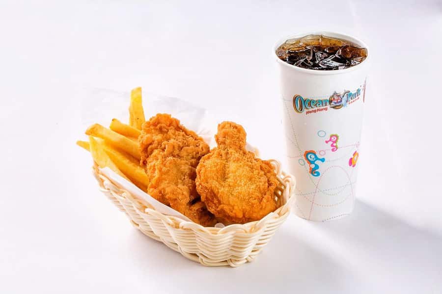 Hong Kong: Ocean Park Entry Ticket + Local Style Set Meal - Is $78 good value for one full day?