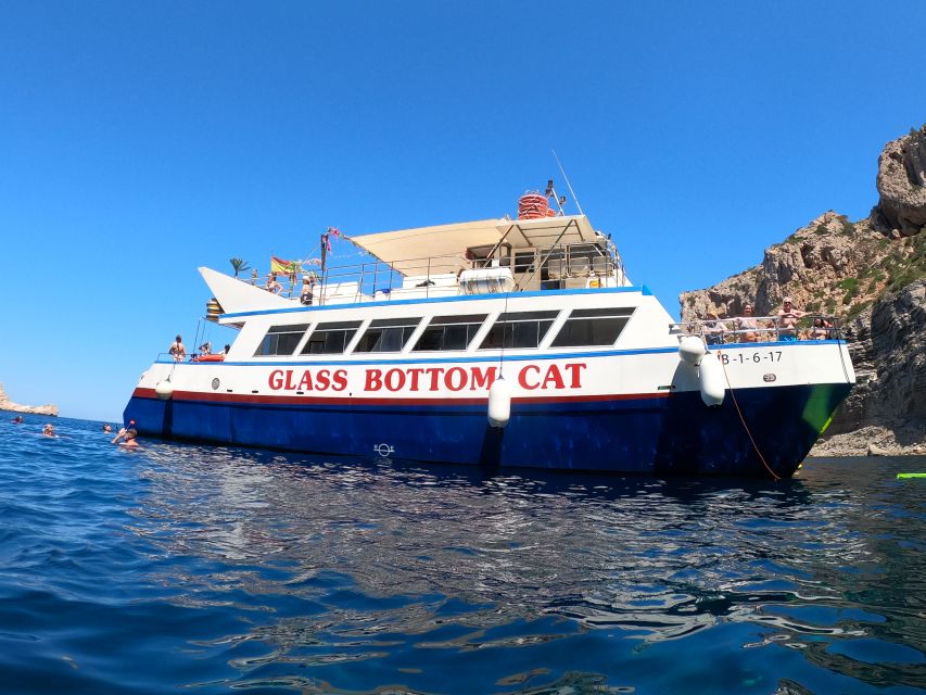 Ibiza: Boat Trip to Margaritas Islands and Aquarium Ticket - The first 30 minutes along Ibiza’s west coast
