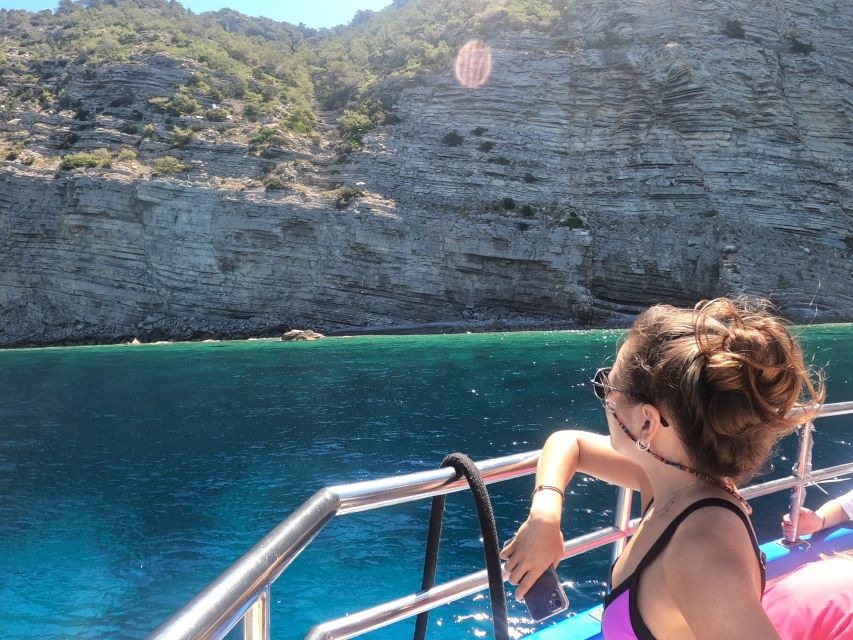 Ibiza: Boat Trip to Margaritas Islands and Aquarium Ticket - Ses Balandres and the main swim stop