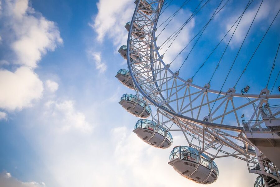London: SEA LIFE & London Eye Combo Ticket - Rainforest Adventure and Ocean Invaders
