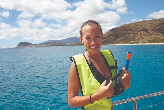 Mauna Kea 3hr Two Stop Sealife Snorkel Adventure - Food, drinks, shade, and a restroom onboard