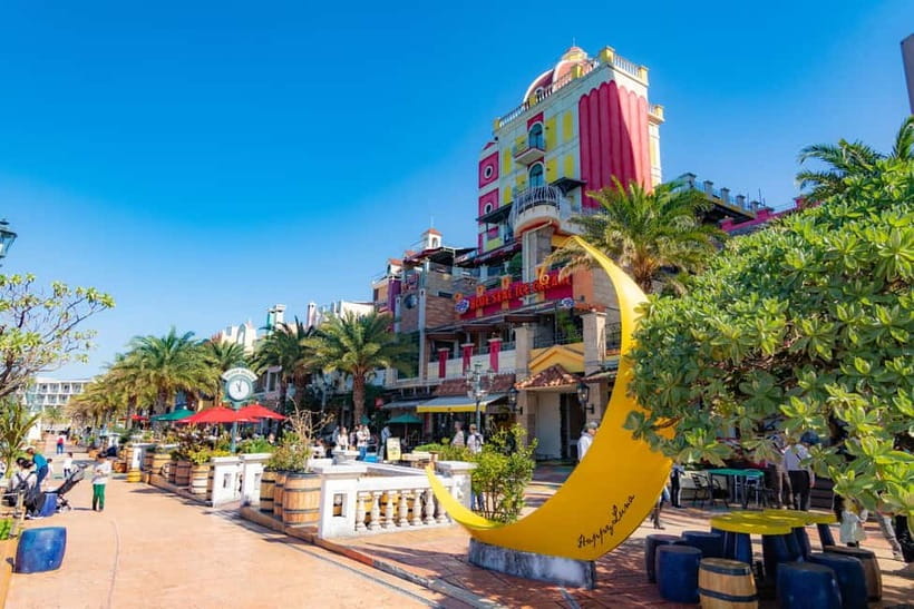 Okinawa Churaumi or Tropical, Kouri American Village BusTour - Tropical Dream Center: a calmer alternative