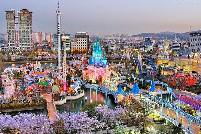Private tour Lotte World,Tower,Aquarium(All Tickets are included) - Lotte World Tower and Seoul Sky