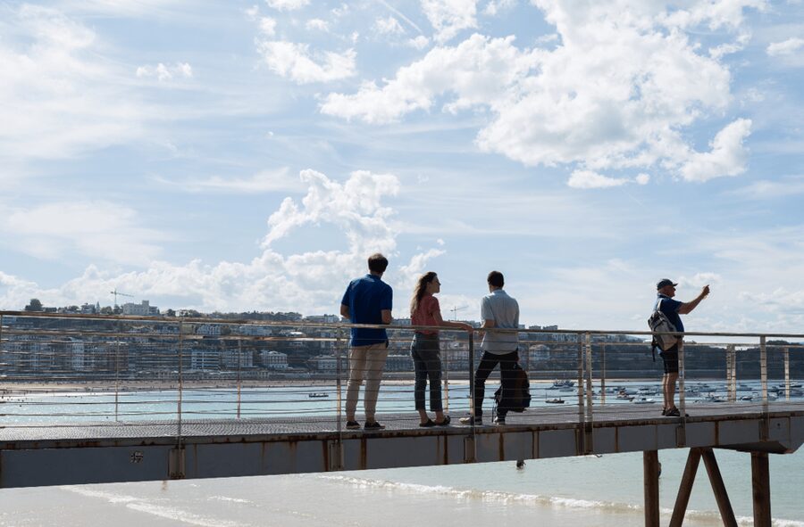San Sebastian walking tour and aquarium - How the guide affects the experience