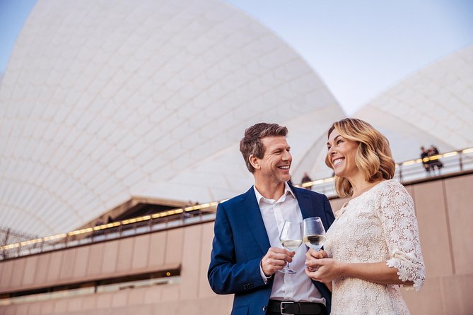 Sydney Attractions Pass: SEA LIFE Aquarium, Sydney Tower Eye, WILD LIFE Zoo and Madame Tussauds - Crowds, ticket handling, and access